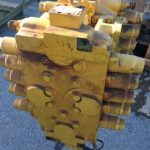 Komatsu PC2000-8R Control Valve #2