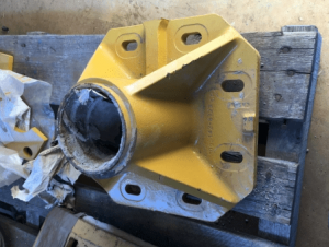 Caterpillar Housing Axle