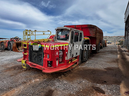 th663i-underground-truck-ut182