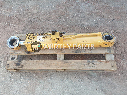 R2900g Steer Cylinder