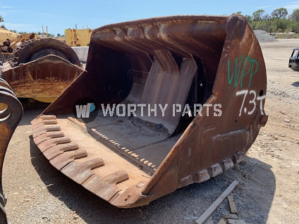 R2900g Used Bucket